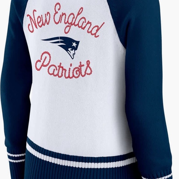 New England Patriot sweater ~ NWT - Picture 4 of 4